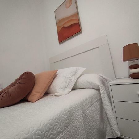 Apartamento En Toledo Ideal Para Visitas A Puy Du Fou Buitenkant foto