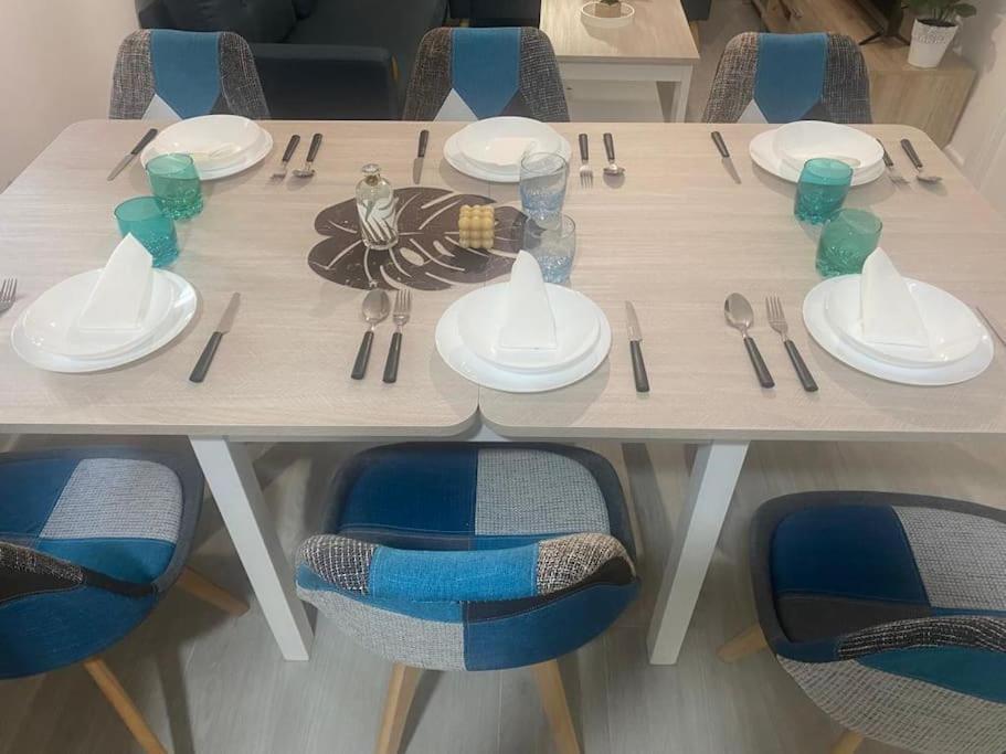 Apartamento En Toledo Ideal Para Visitas A Puy Du Fou Buitenkant foto